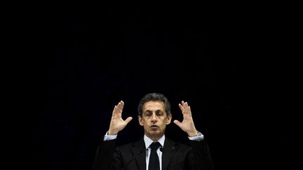 VIDEO. Nicolas Sarkozy est prêt à "changer la constitution" pour adopter une loi sur le burkini