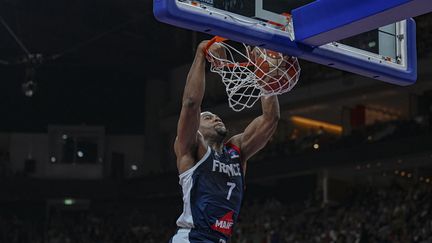 Guerschon Yabusele lors de la finale de l'Eurobasket contre l'Espagne, à Berlin, le 18 septembre 2022. (TOBIAS SCHWARZ / AFP)