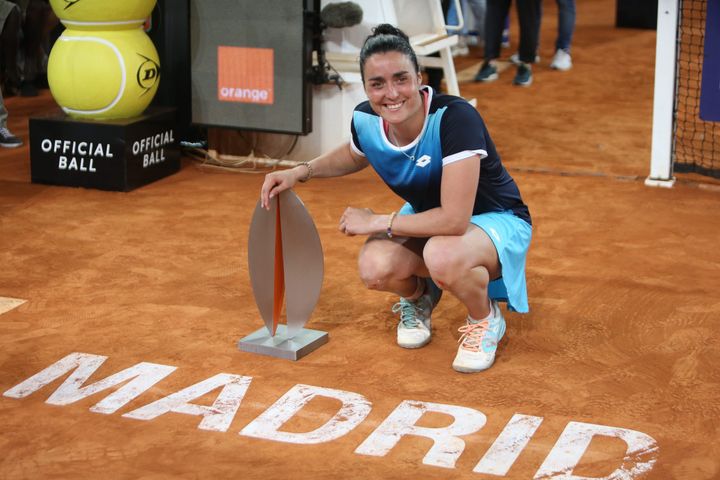 La Tunisienne&nbsp;Ons Jabeur&nbsp;s'est offert son premier Masters WTA 1000 à Madrid, le 7 mai 2022. (MAXPPP)