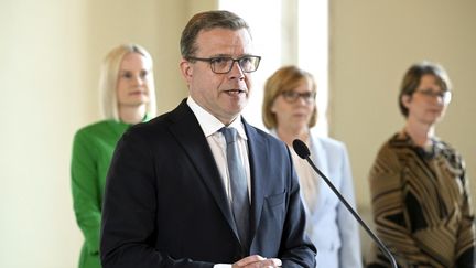 Le dirigeant conservateur Petteri Orpo le 27 avril 2023 à Helsinki (Finlande). (HEIKKI SAUKKOMAA / LEHTIKUVA / AFP)