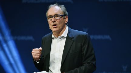 Tim Berners-Lee, le co-inventeur du web à Zurich (Suisse), lors d'un forum sur le web, le 24 janvier 2017. (WALTER BIERI / KEYSTONE)