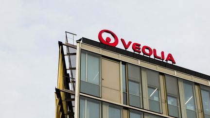 Le siège de Veolia à Paris, le 30 septembre 2020. (NATHAN LAINE / HANS LUCAS / AFP)