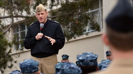 Le vice-amiral de la Navy Michael Rogers, le 31 janvier 2012 &agrave; Monterey (Californie). Barack Obama a annonc&eacute; le 30 janvier 2014 sa prochaine nomination &agrave; la t&ecirc;te de la NSA. (MC1 NATE GUIMONT / US NAVY / AFP)