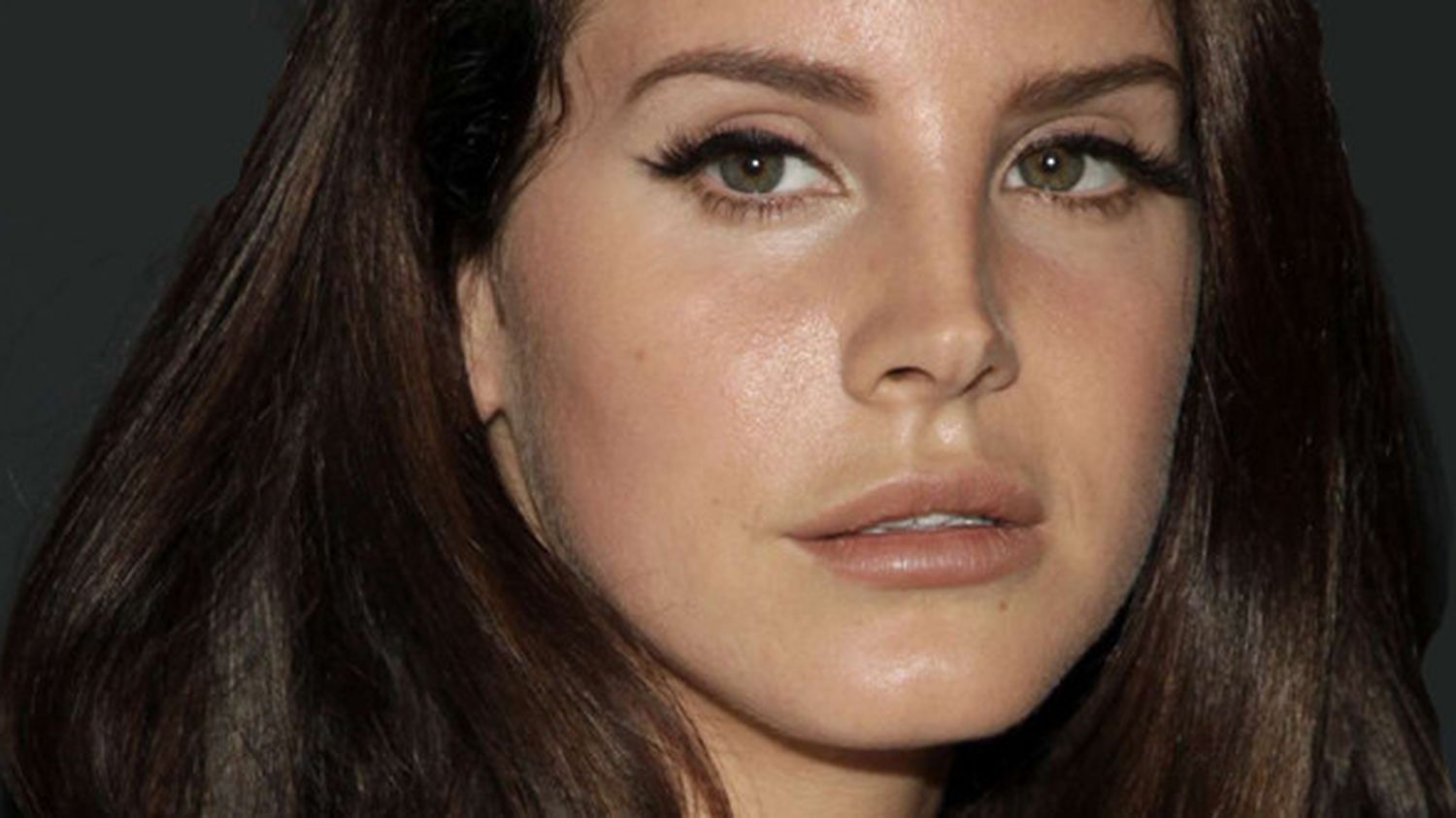 Lana Del Rey reporte son concert en Israël