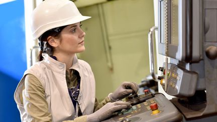 &nbsp; (Trente ans après une circulaire imposant la féminisation des noms de métiers, la règle peine à s'imposer [Image d'illustration] © Fotolia)