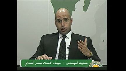 Saïf al-Islam Kadhafi, fils du dictateur libyen, s'exprimant à la télévision (AFP PHOTO - LIBYAN TV)