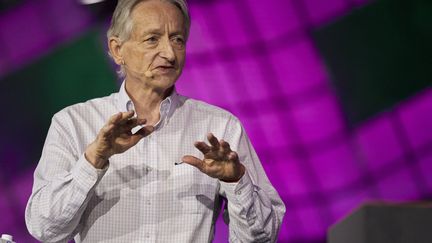 Geoffrey Hinton  lors de la conférence Collision Tech au Centre Enercare de Toronto, Ontario, Canada, le 28 juin 2023. (GEOFF ROBINS / AFP)