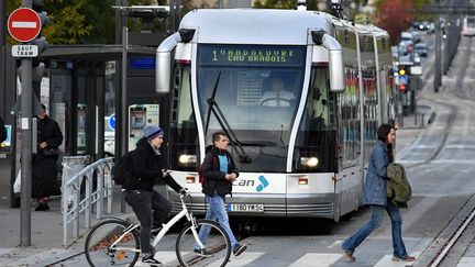 Le tram à Nancy (Meurthe-et-Moselle), en novembre 2018. (MAXPPP)