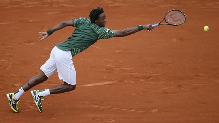 Gaël Monfils fait son entrée en lice face à Dustin Brown sur le Lenglen (PATRICK KOVARIK / AFP)