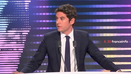 Gabriel Attal, ministre chargé des Comptes publics, était vendredi 10 juin l'invité du 8h30 franceinfo.&nbsp; (FRANCEINFO / RADIOFRANCE)