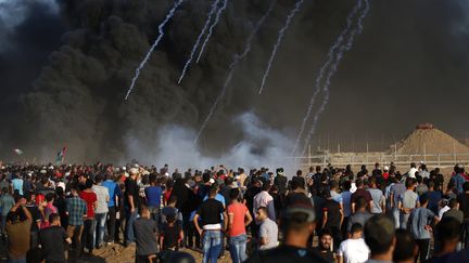 Les manifestants palestiniens, à Khan Younès, le 14 septembre 2018.&nbsp; (SAID KHATIB / AFP)