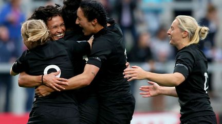 L'équipe de Nouvelle-Zélande féminine qualifiée pour la finale de la Coupe du Monde de rugby. (PAUL FAITH / AFP)