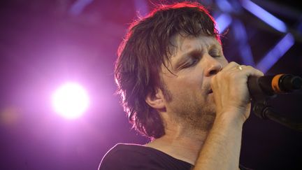 Bertrand Cantat, ancien chanteur de Noir D&eacute;sir, lors des Eurock&eacute;ennes de Belfort, le 29 juin 2012. (SEBASTIEN BOZON / AFP)