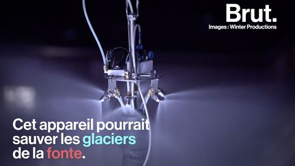 Sauver les glaciers de la fonte, c'est le projet fou de ces chercheurs. Et avec leur invention, ils ont peut-être trouvé la solution… Le documentaire "Sur le front des glaciers" présenté par Hugo Clément sera diffusé le 17 mars à 21h05 sur France 2.