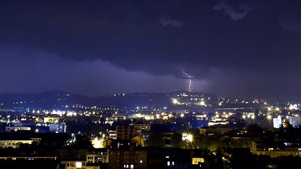 Treize départements du Sud-Ouest ont été placés en vigilance orange aux orages par Météo France, mardi 27 juin 2017.&nbsp; (MAXPPP)