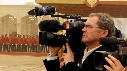 Alain Dubat au cours d'un reportage (DR)