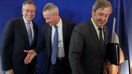 &nbsp; (Les procureurs Bruce Swartz, Francois Molins et Javier Zaragoza parmi les participants du colloque anti-terroriste organisé à Paris - Photo Reuters / Philippe Wojazer)