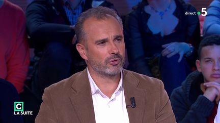 La colère des gilets jaunes expliquée par un philosophe