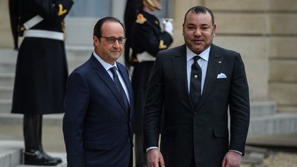 François Hollande reçoit le roi du Maroc, Mohammed VI, à l'Elysée, le 9 février 2014. (MAXPPP)