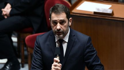 "Gilets jaunes" : Christophe Castaner sur le gril