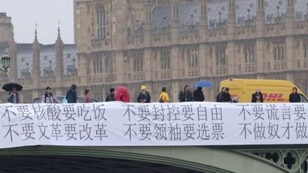 Chine : la contestation de la population face à la politique zéro Covid