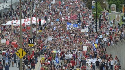 Les &eacute;tudiants manifestent le 22 mai 2012 &agrave; Montr&eacute;al (Canada). (STEEVE DUGUAY / AFP)