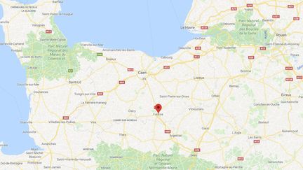 Capture d'écran de Google Maps pointant la ville de Falaise (Calvados) où quatre personnes ont été verbalisées après avoir assisté à un enterrement, le 19 mars 2020. (GOOGLEMAPS)