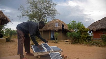 50 000 lampadaires solaires pour éclairer le Sénégal