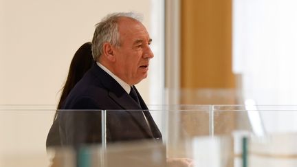 François Bayrou, le 16 octobre 2023, au tribunal judiciaire de Paris. (ARNAUD DUMONTIER / MAXPPP)