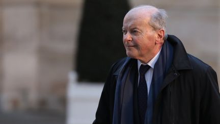 Le Défenseur des droits Jacques Toubon arrive à l'Elysée, le 30 janvier 2018, à Paris. (LUDOVIC MARIN / AFP)