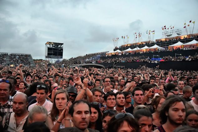 &nbsp; (Le public des Francofolies  © RFI - Edmond Sadaka)