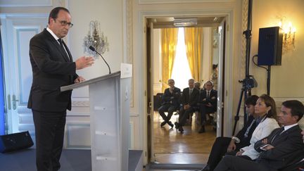 &nbsp; (François Hollande a annoncé 21 mesures sur la ruralité depuis Vesoul en Haute-Saône © Reuters/Philippe Wojazer)