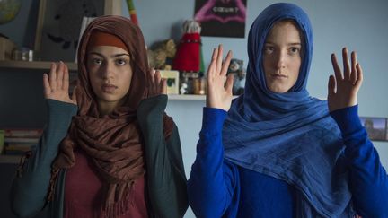 Sonia Lesaffre et Naomi Amarger, deux des jeunes actrices du film.
 (Guy Ferrandis)