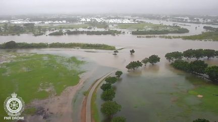 Les inondations dans le parc bicentenaire du Queensland, en Australie, le 3 février 2019. (SOCIAL MEDIA / REUTERS)