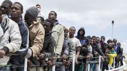 Plus de 5 000 migrants secourus depuis vendredi en Méditerranée