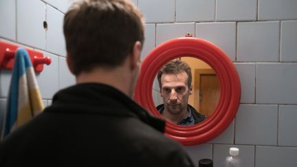 Matthieu Kassovitz alias l'Agent Guillaume Debailly se réfugie en Russie dans la saison 4 du Bureau des Légendes. (STEPHANIE BRANCHU / PHOTO NUMÉRIQUE)