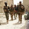 Des soldats fran&ccedil;ais en patrouille &agrave; Tombouctou, au Mali, le 6 juin 2015. (PHILIPPE DESMAZES / AFP)