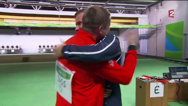 VIDEO. JO 2016/tir : Jean Quiquampoix remporte l'argent au pistolet vitesse 25 m