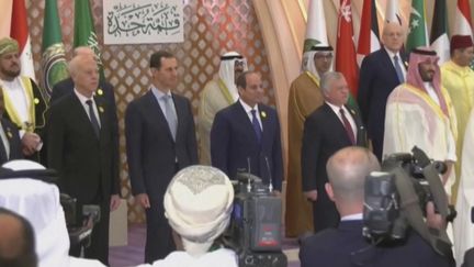 Avant de rejoindre le G7, Volodymyr Zelensky participe au sommet de la Ligue arabe à Jeddah, en Arabie Saoudite. Autre présence notoire, celle du président syrien, Bachar al-Assad. Un retour en grâce pour celui qui était mis à l’écart depuis 12 ans (franceinfo)