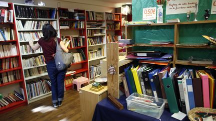 "Ma ressourcerie", boutique associative et solidaire, à Paris. Photo d'illustration. (THOMAS SAMSON / AFP)