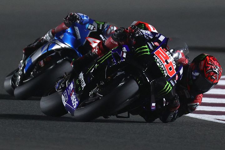 Fabio Quartararo (Yamaha) lors du Grand Prix du Qatar, le 6 mars 2022 sur le circuit de Losail (KARIM JAAFAR / AFP)