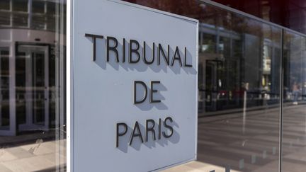 17 personnes renvoyées devant la cour criminelle de Paris dans l'affaire de viols dans le milieu pornographique "French Bukkake" (illustration). (VINCENT ISORE / MAXPPP)