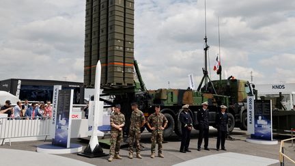 Un SAMP/T de défense aérienne et antimissile de moyenne portée stationné au Salon du Bourget, le 19 juin 2023. (LUDOVIC MARIN / POOL / AFP)