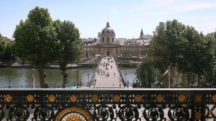 Le bâtiment de l'Académie française face au pont des Arts,  à Paris.
 (Loïc Venance / AFP)