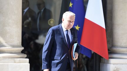 L'ancien Premier ministre et ancien maire de Nantes (Loire-Atlantique), Jean-Marc Ayrault, le 10 mai 2017, à Paris. (STEPHANE DE SAKUTIN / AFP)