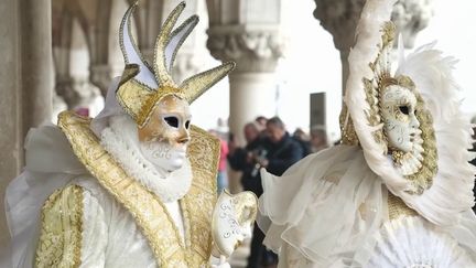 Italie : les Français dans les coulisses du Carnaval de Venise (France 2)