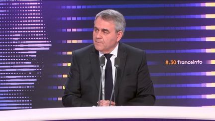 Le président Les Républicains (LR) de la région Hauts-de-France, Xavier Bertrand, le 26 janvier 2024 sur franceinfo. (FRANCEINFO / RADIO FRANCE)