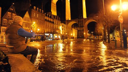 Les rues de Morlaix (Finistère) inondées le 3 juin 2018 (FRED TANNEAU / AFP)