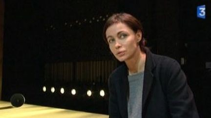 &quot;Les Justes&quot; d&#039;Albert Camus au théâtre avec Emmanuelle Béart
 (Culturebox)