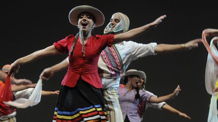 Danse traditionnelle au festival 2015 de Confolens (14 août 2015)
 (Patrick Lavaud / PhotoPQR / La Nouvelle République)